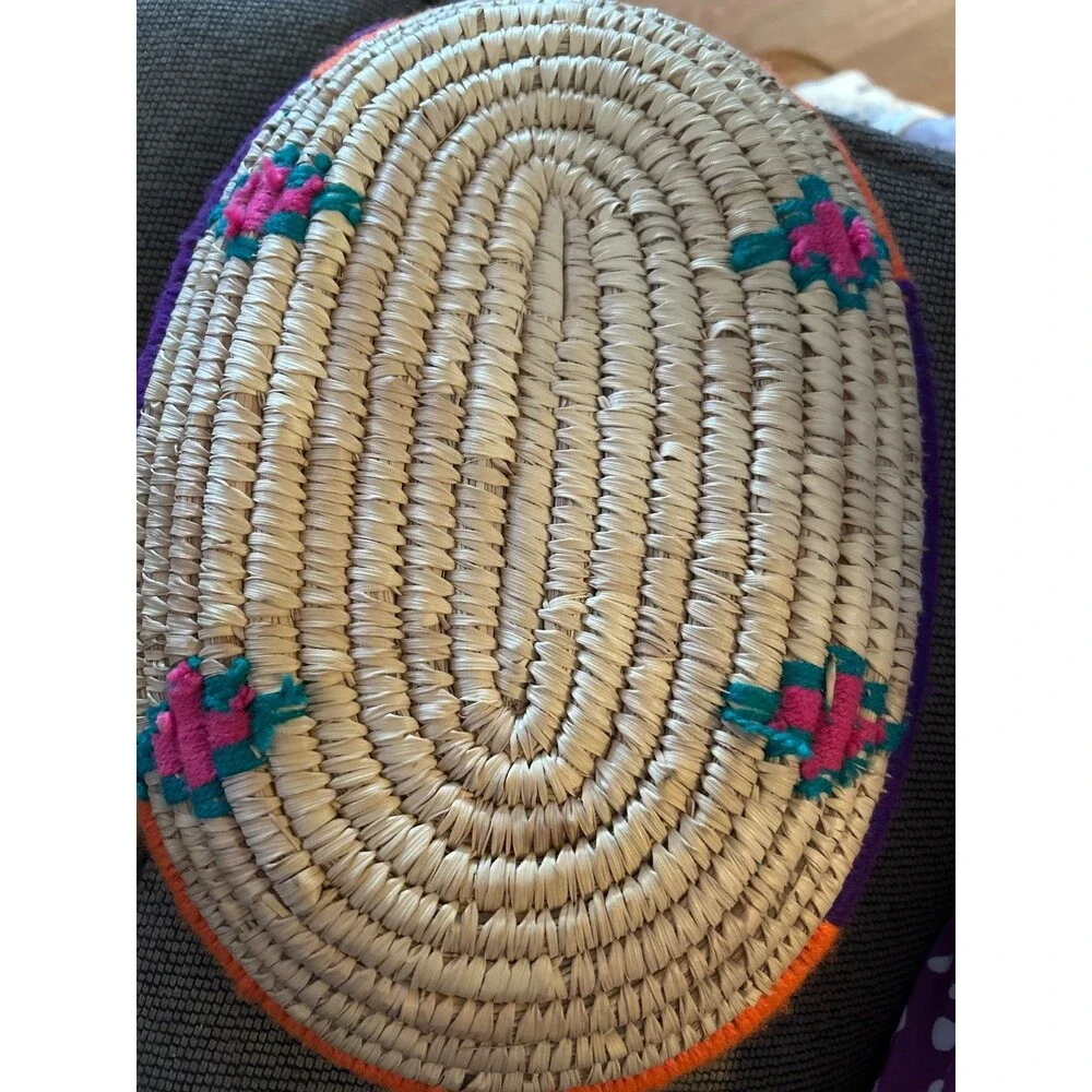 Vtg Southwest Native American Coiled Basket Tray 10” x 8” Wool Accents Handwoven